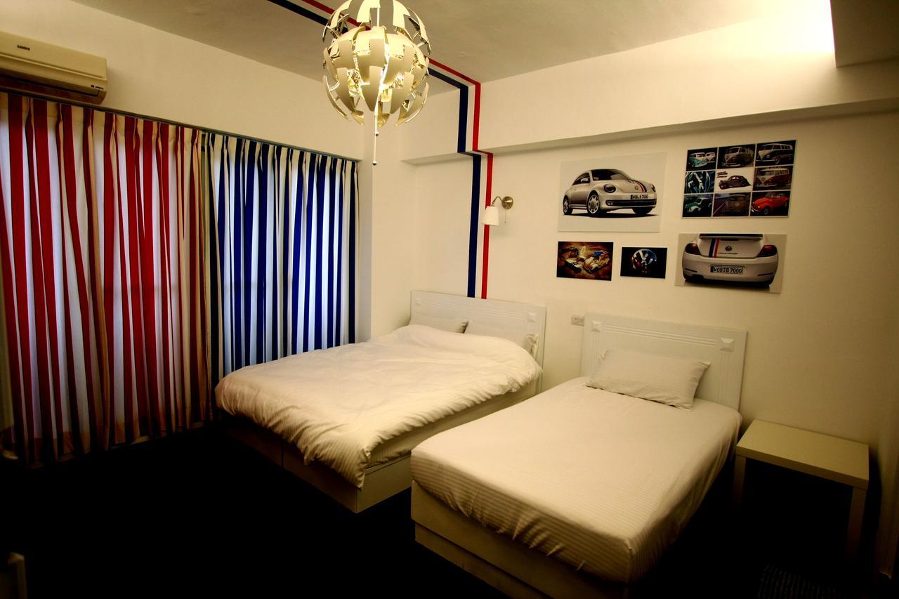Color House Hostel Tajcshung Szoba fotó
