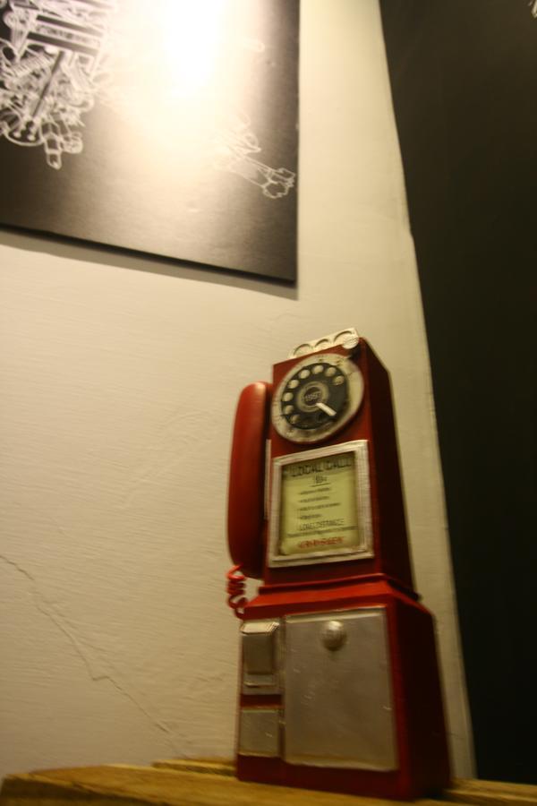 Color House Hostel Tajcshung Kültér fotó
