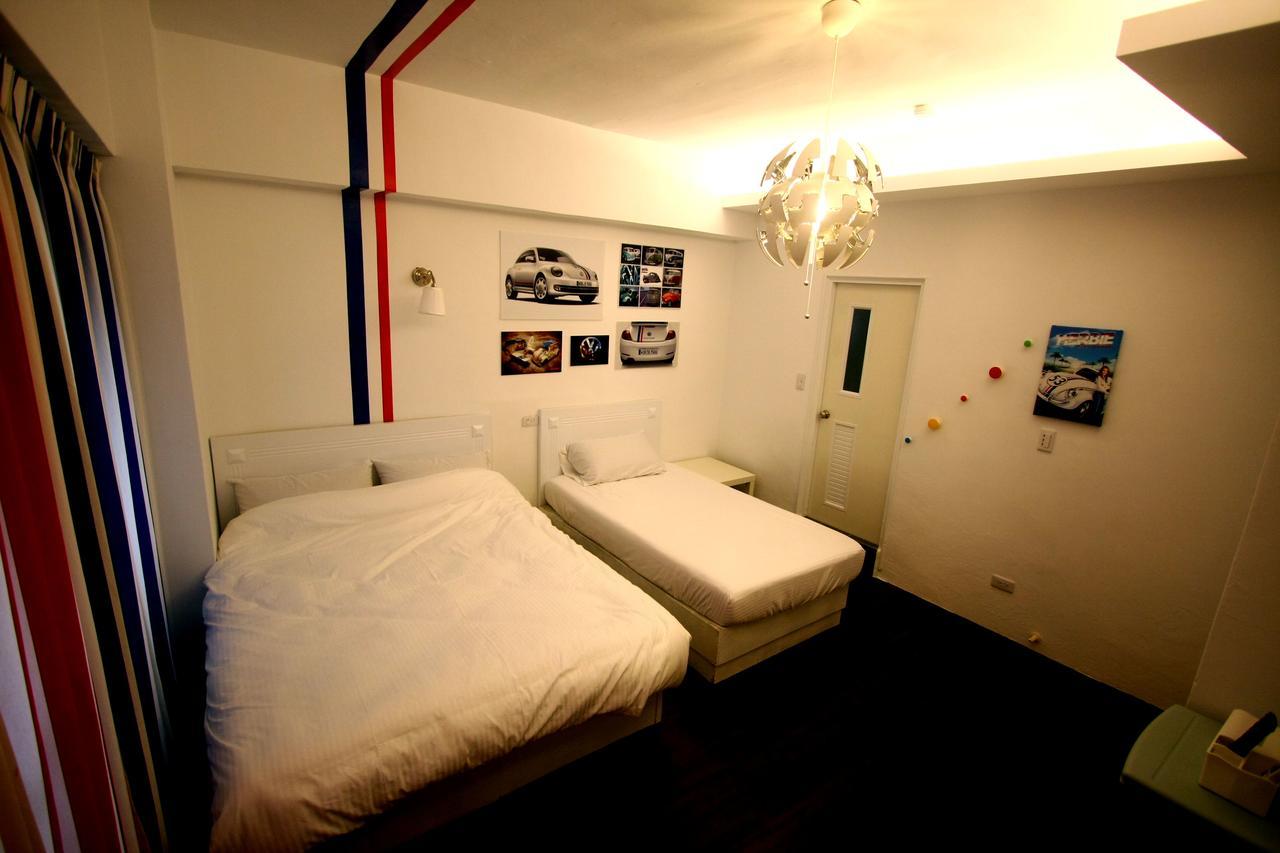 Color House Hostel Tajcshung Szoba fotó