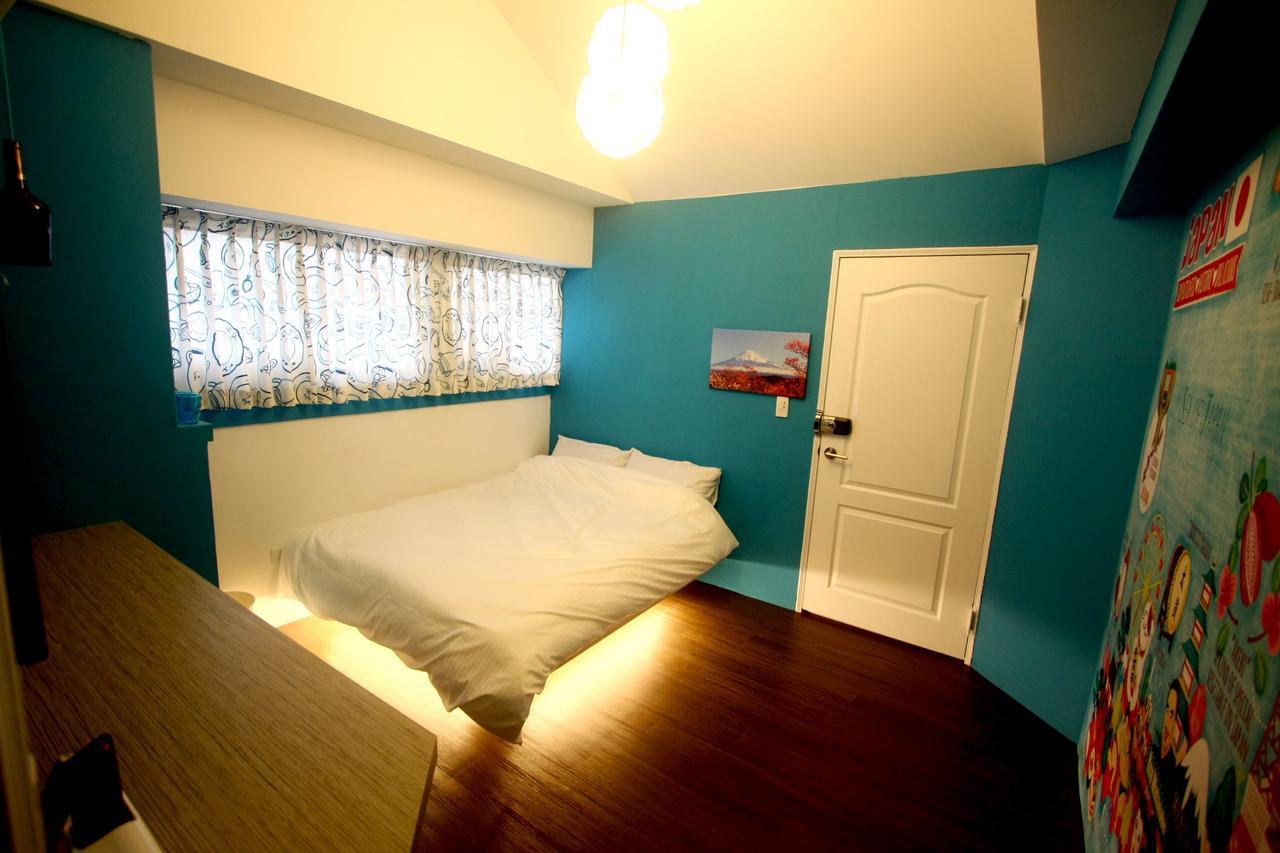 Color House Hostel Tajcshung Szoba fotó
