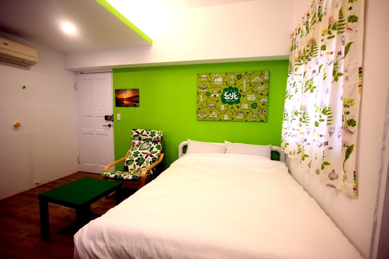 Color House Hostel Tajcshung Szoba fotó